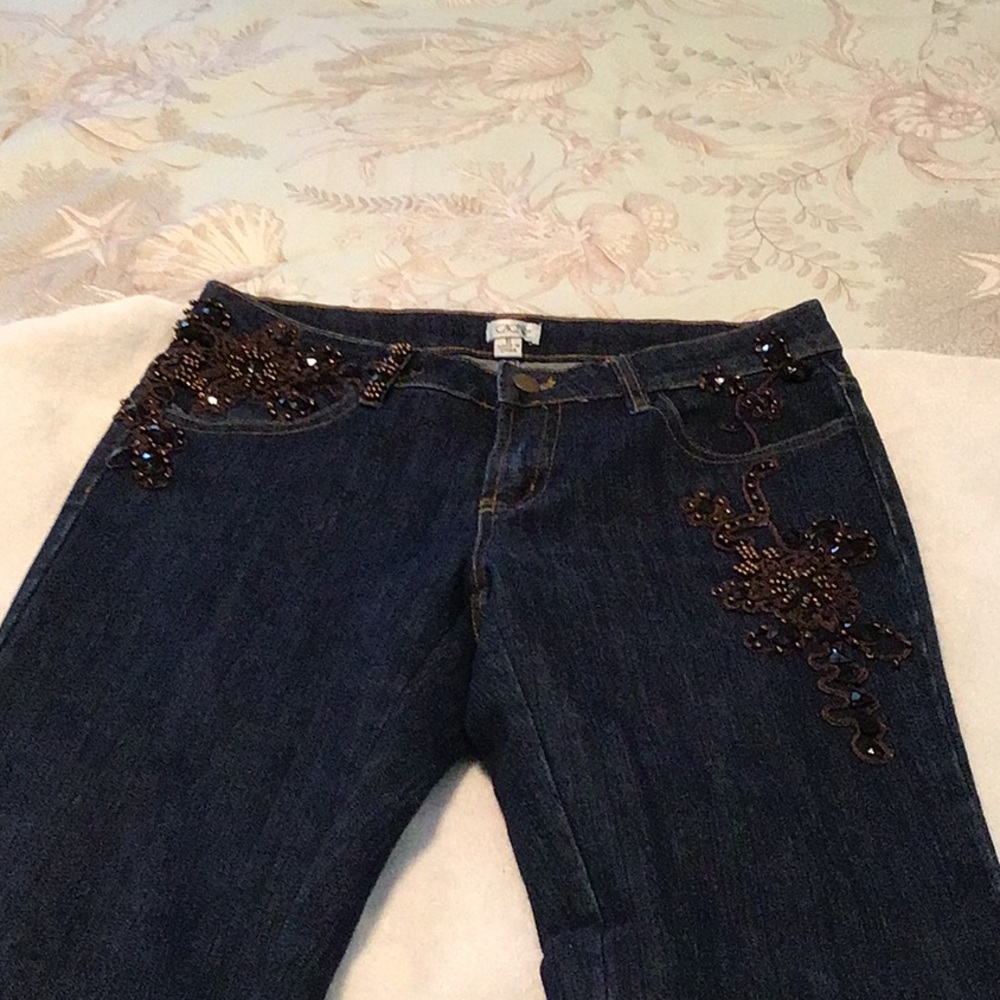 Cache Jeans - Picture 3 of 4
